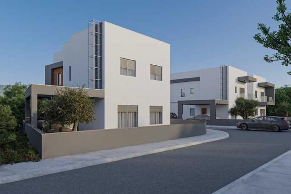 Picture of Home For Sale in Ypsonas, Limassol, Cyprus