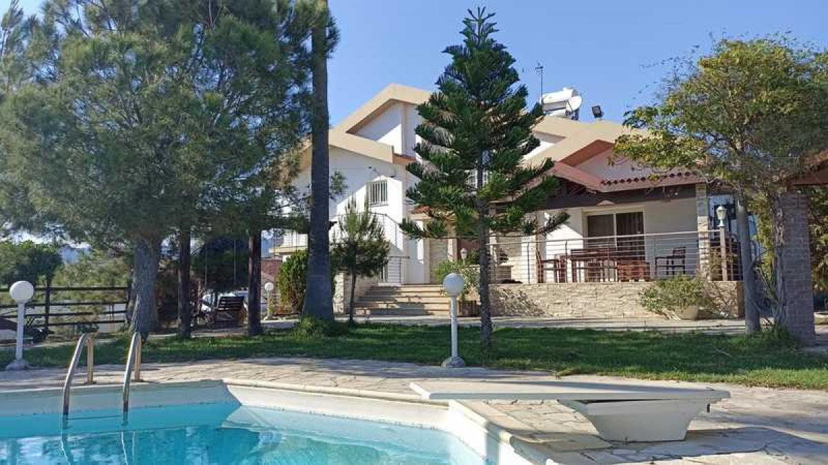 Picture of Home For Sale in Pyrgos Lemesou, Limassol, Cyprus