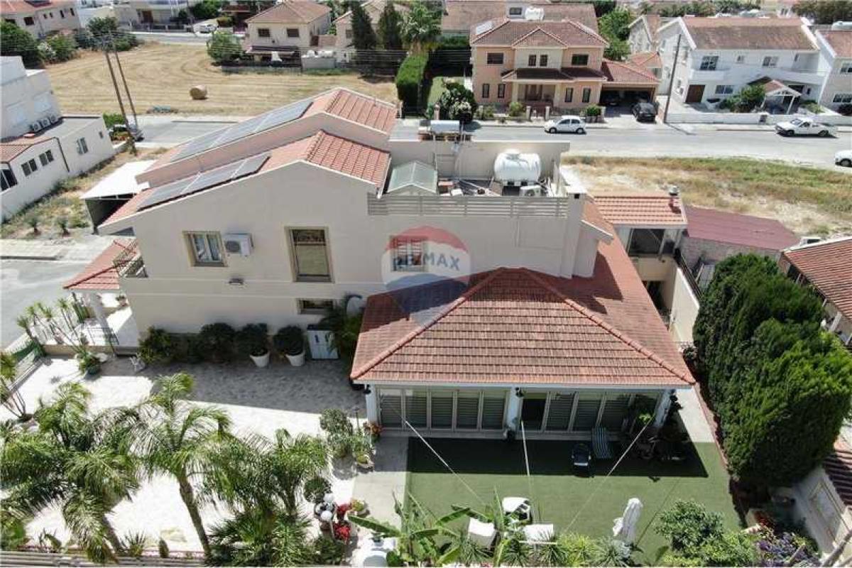 Picture of Home For Sale in Aradippou, Larnaca, Cyprus