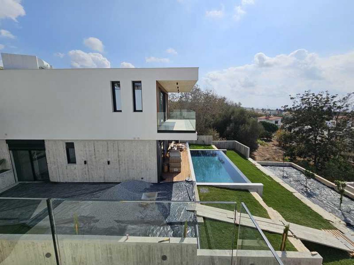 Picture of Villa For Sale in Chlorakas, Paphos, Cyprus