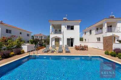 Villa For Sale in Agia Napa, Cyprus