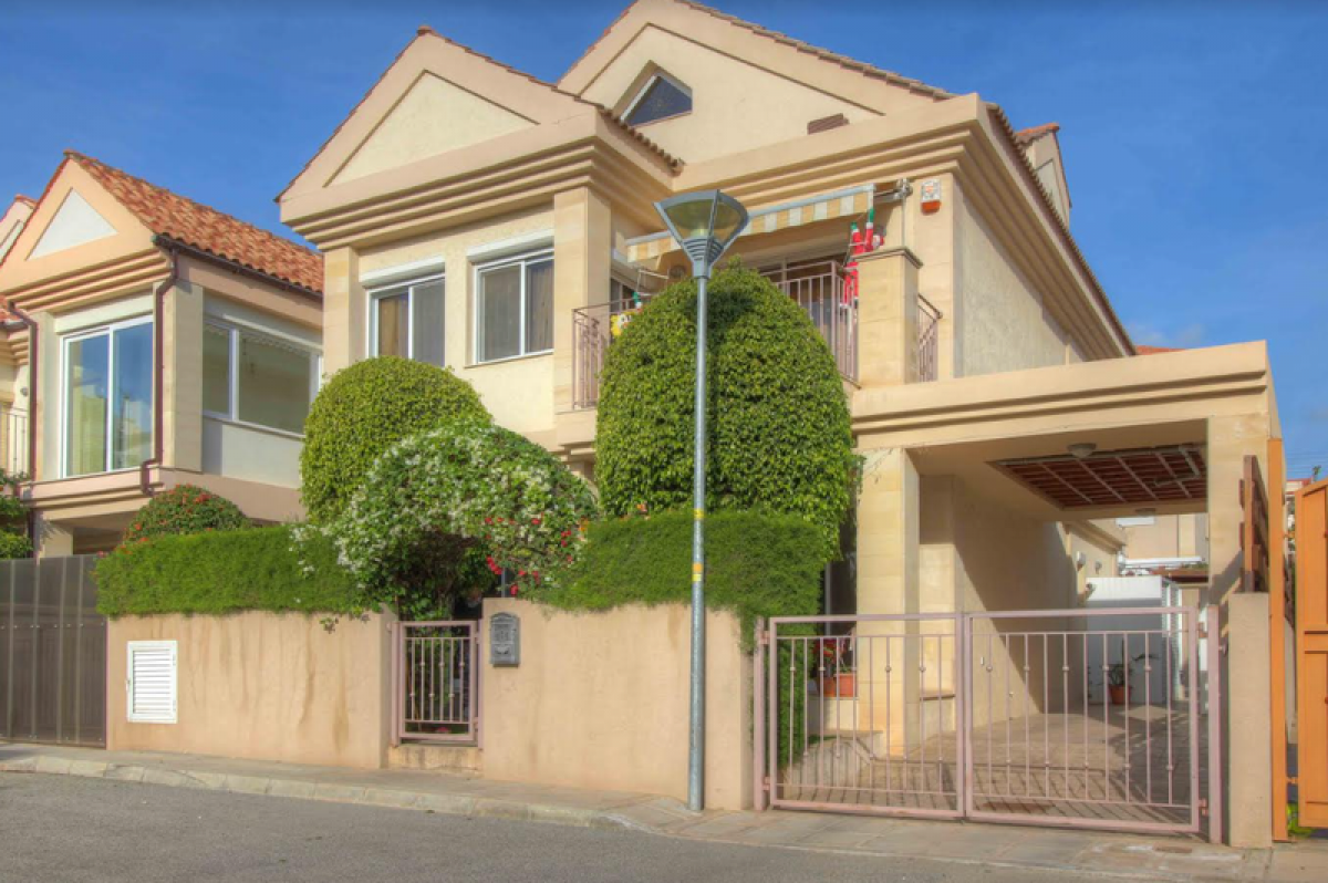 Picture of Villa For Sale in Germasogeia, Limassol, Cyprus