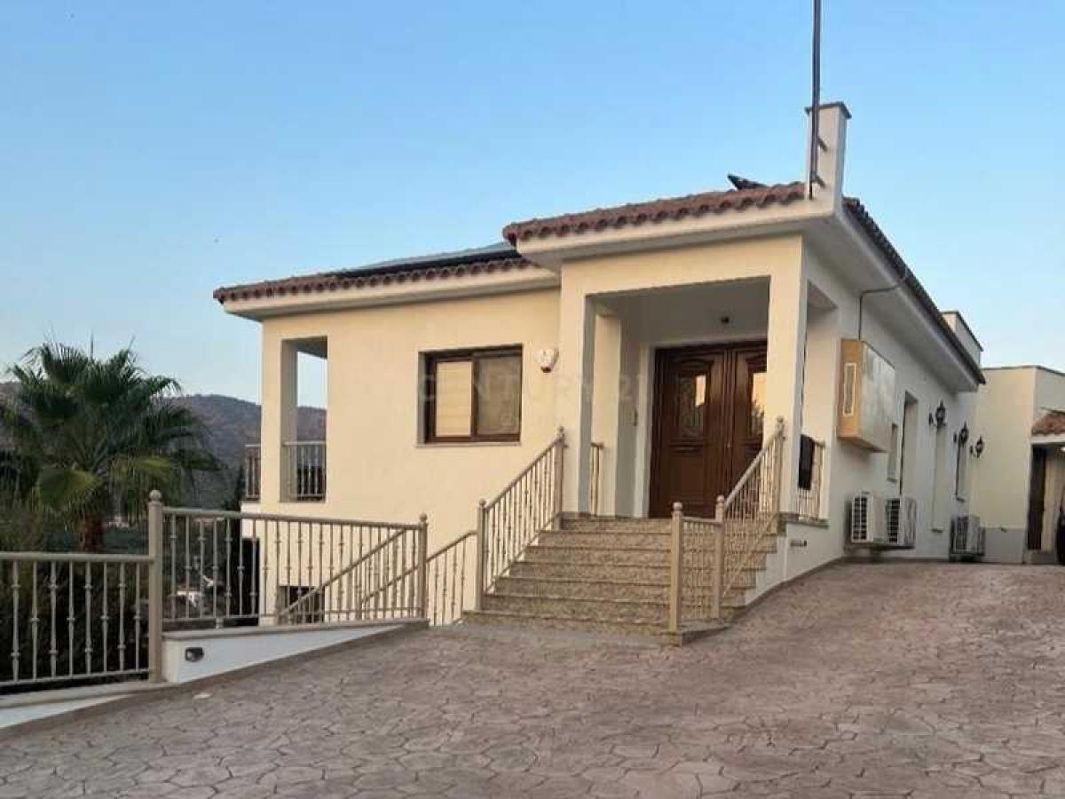 Picture of Villa For Sale in Foinikaria, Other, Cyprus