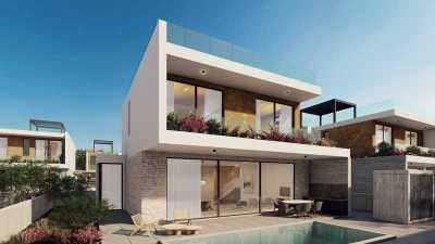 Home For Sale in Geroskipou, Cyprus