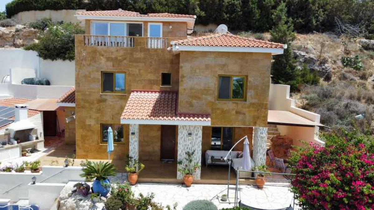 Picture of Villa For Sale in Chlorakas, Paphos, Cyprus