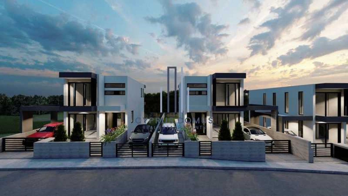 Picture of Home For Sale in Kolossi, Limassol, Cyprus