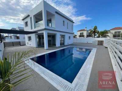 Villa For Sale in Kapparis, Cyprus