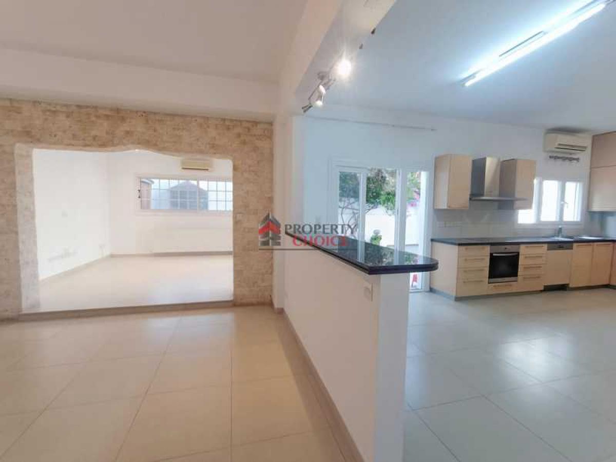 Picture of Villa For Sale in Aglantzia, Other, Cyprus