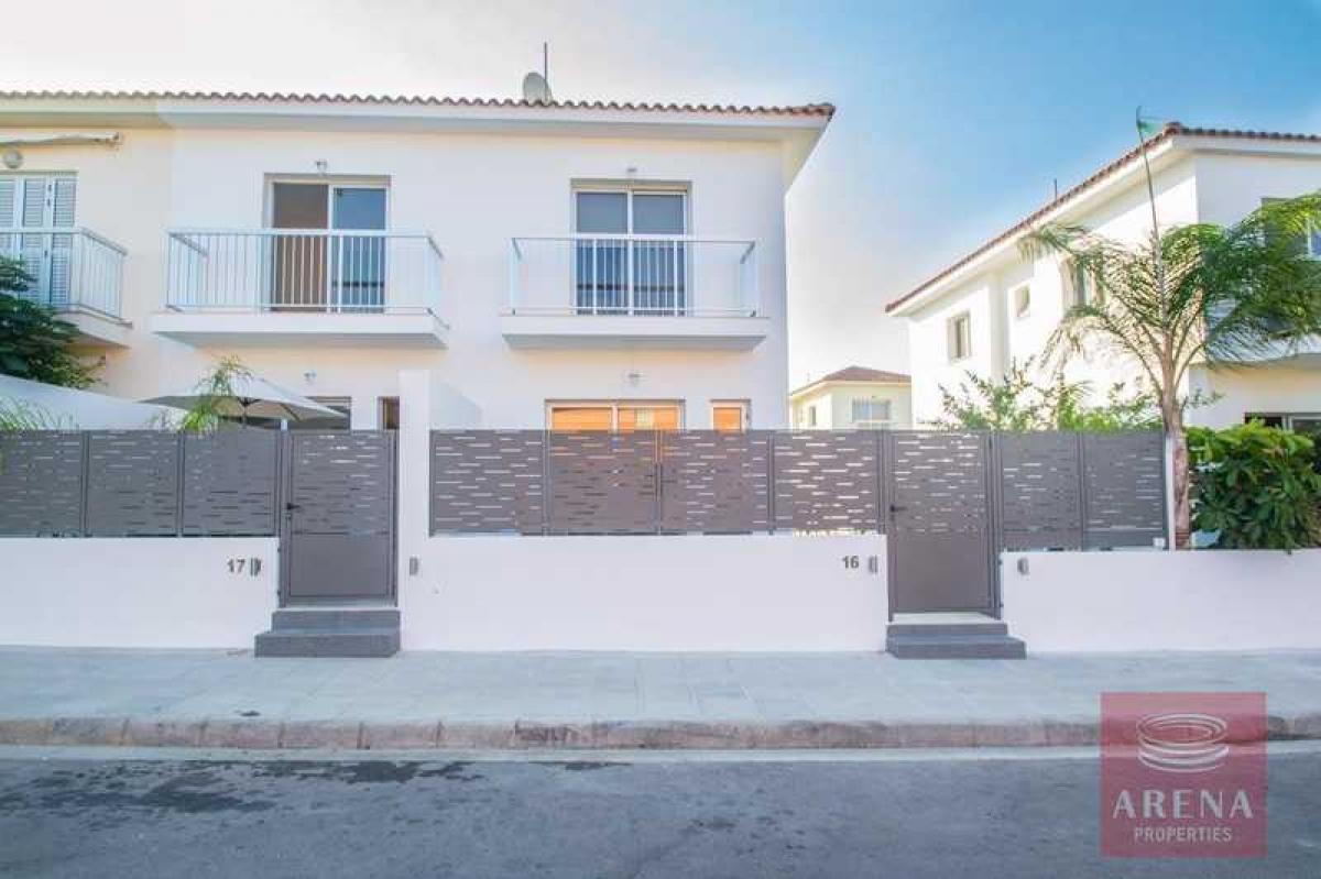 Picture of Villa For Sale in Pernera, Famagusta, Cyprus