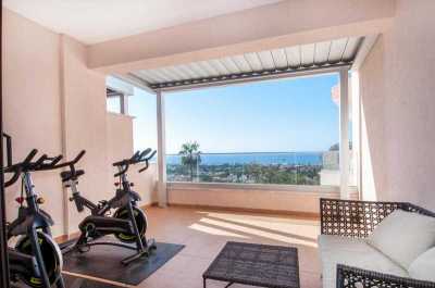 Apartment For Sale in Chlorakas, Cyprus