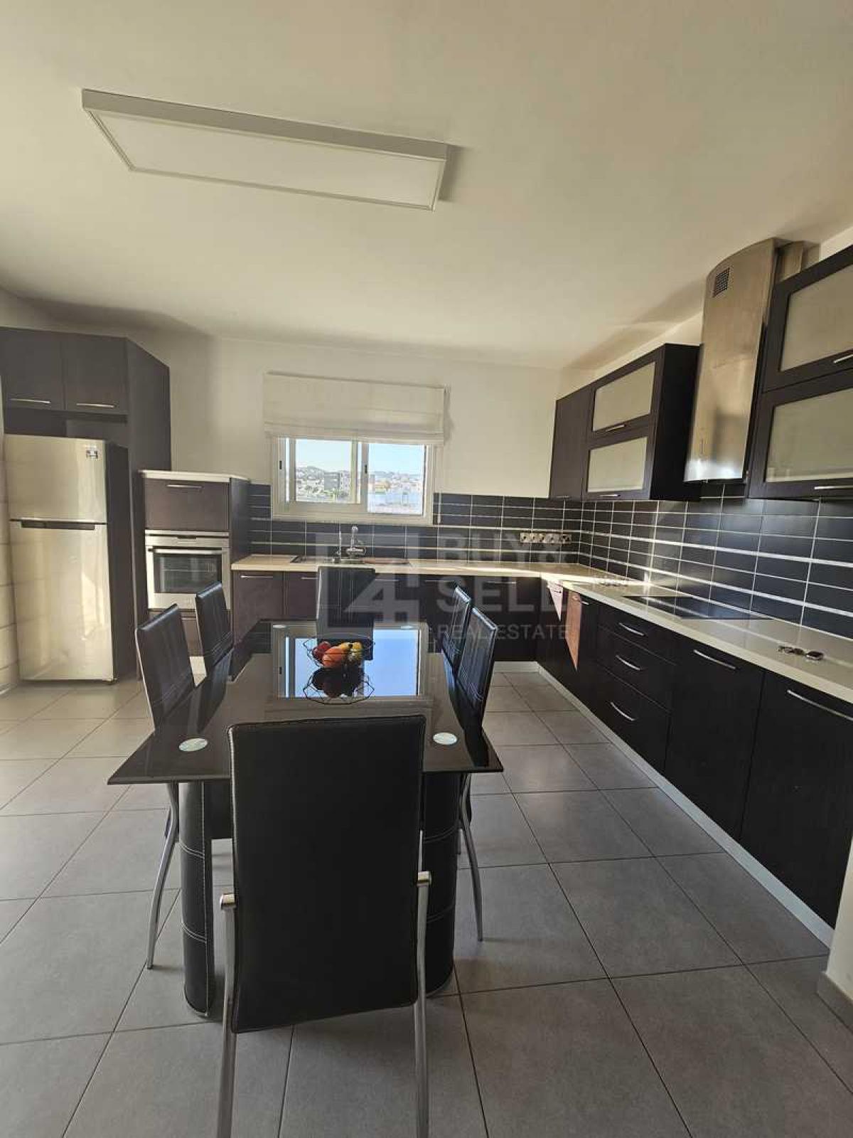 Picture of Home For Sale in Mesa Geitonia, Limassol, Cyprus