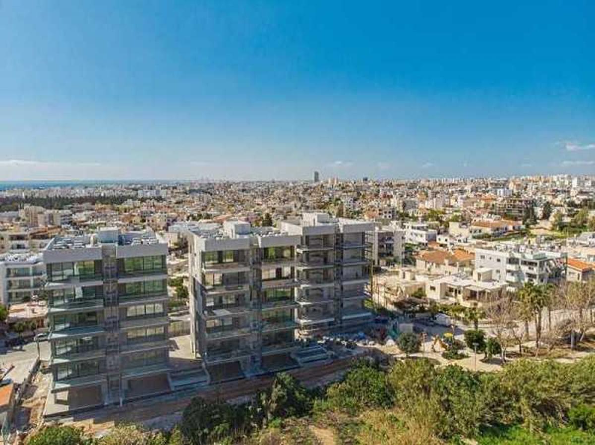 Picture of Apartment For Sale in Mesa Geitonia, Limassol, Cyprus