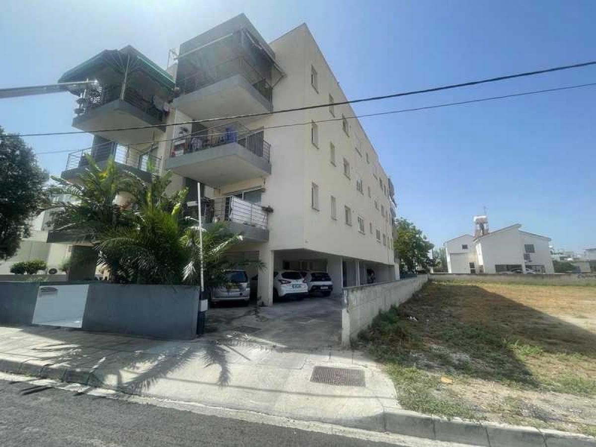 Picture of Apartment For Sale in Agios Dometios, Nicosia, Cyprus