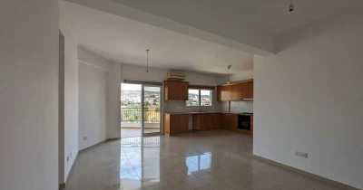 Apartment For Sale in Mesa Geitonia, Cyprus