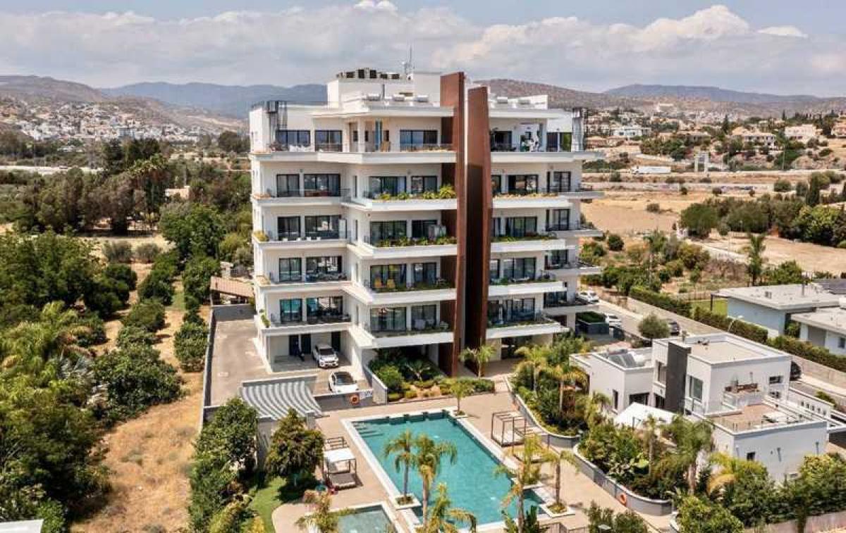 Picture of Apartment For Sale in Germasogeia, Limassol, Cyprus