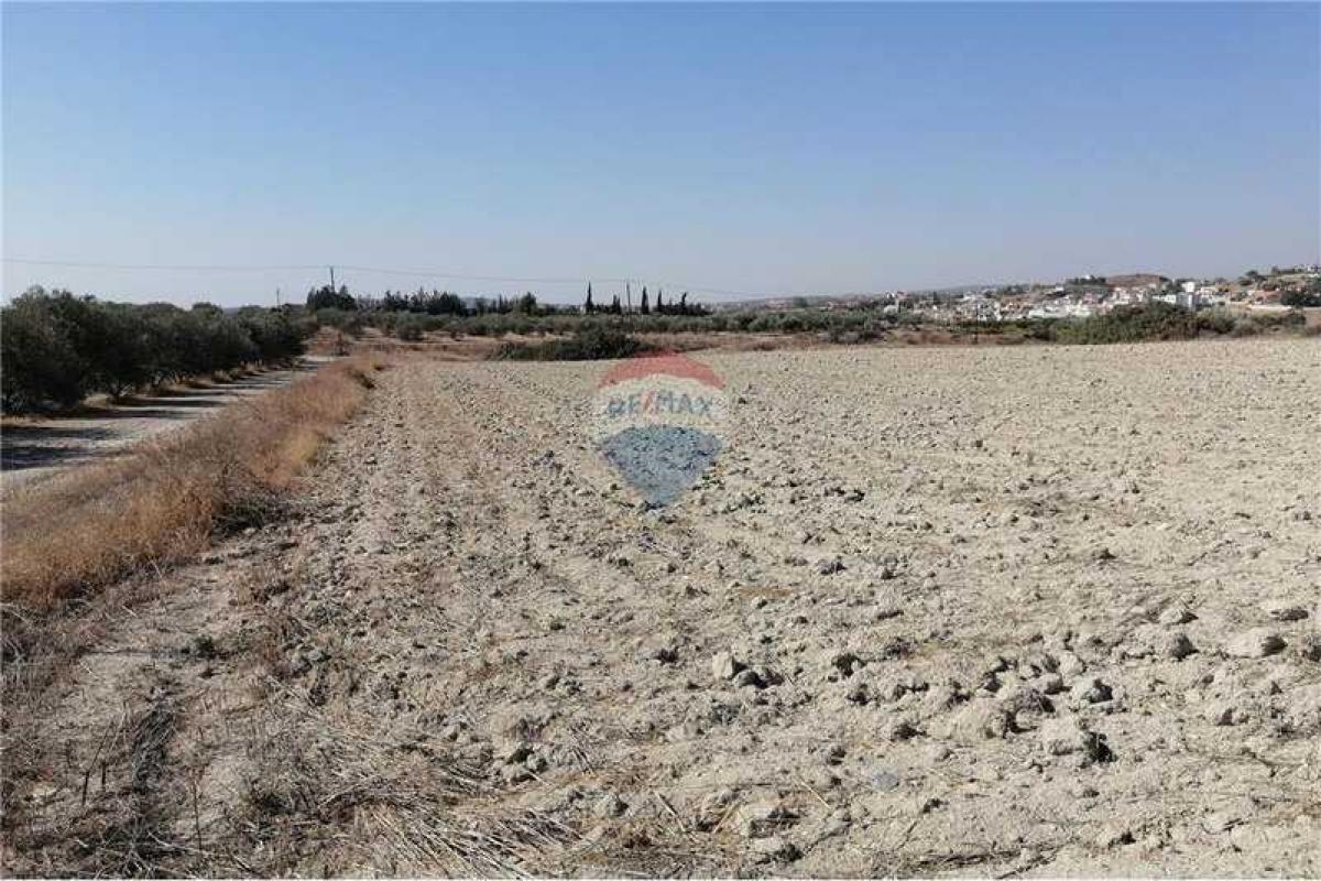 Picture of Residential Land For Sale in Monagroulli, Limassol, Cyprus