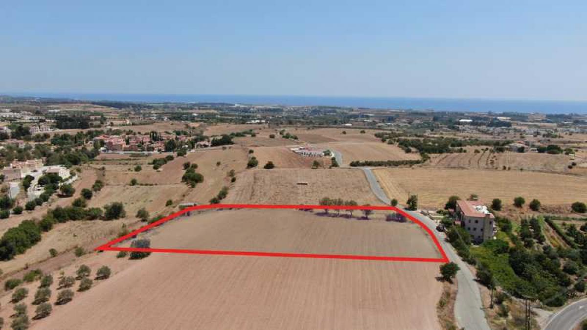 Picture of Residential Land For Sale in Anarita, Paphos, Cyprus