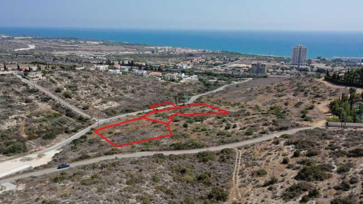 Picture of Residential Land For Sale in Pyrgos Lemesou, Limassol, Cyprus