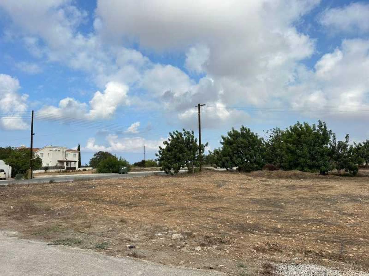 Picture of Residential Land For Sale in Tremithousa, Paphos, Cyprus