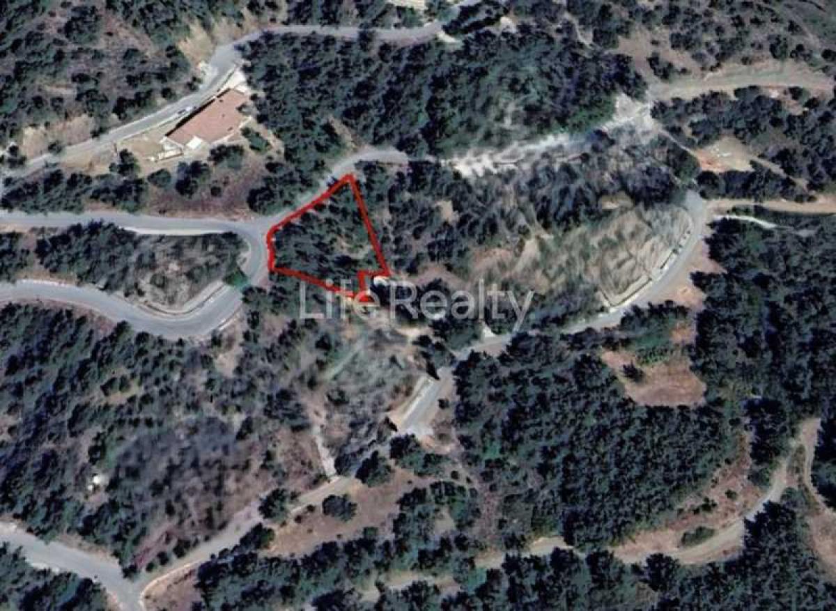 Picture of Residential Land For Sale in Moniatis, Limassol, Cyprus