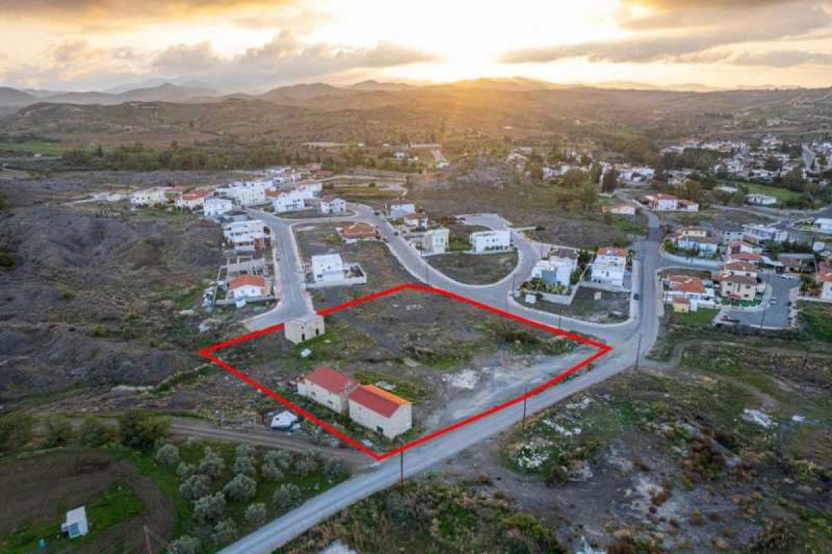 Picture of Residential Land For Sale in Analiontas, Other, Cyprus