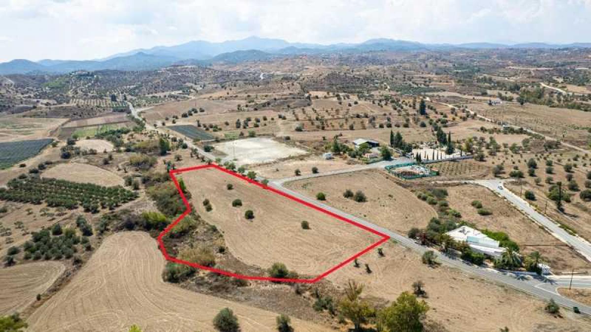 Picture of Residential Land For Sale in Analiontas, Other, Cyprus