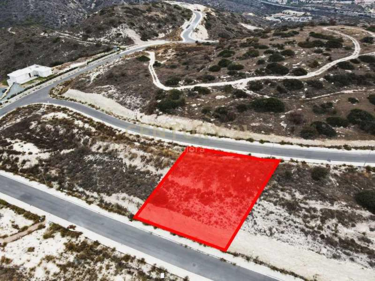 Picture of Residential Land For Sale in Agios Tychon, Limassol, Cyprus