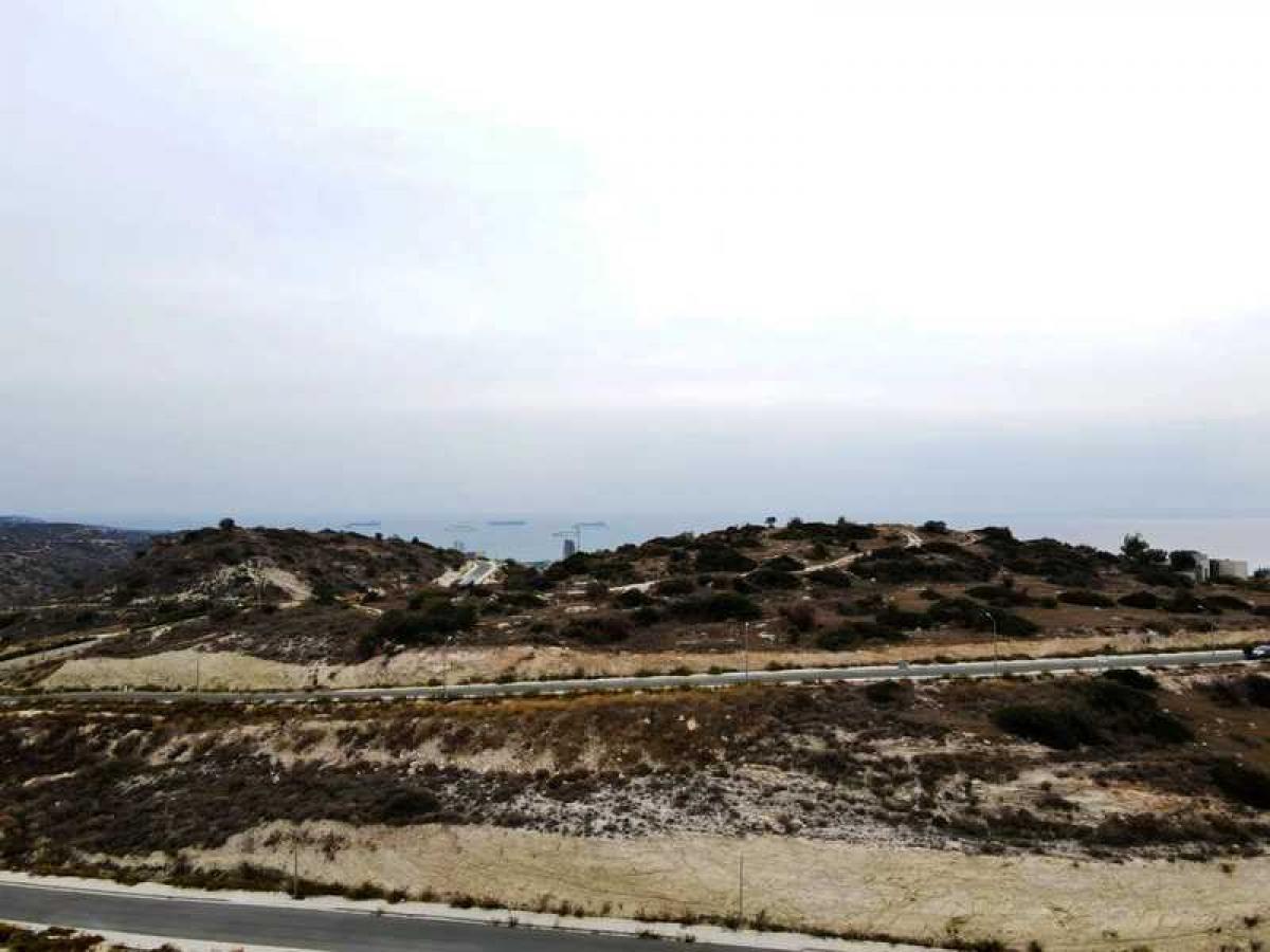 Picture of Residential Land For Sale in Agios Tychon, Limassol, Cyprus