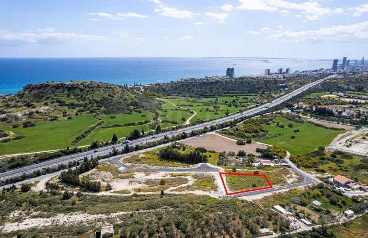 Picture of Residential Land For Sale in Agios Tychon, Limassol, Cyprus