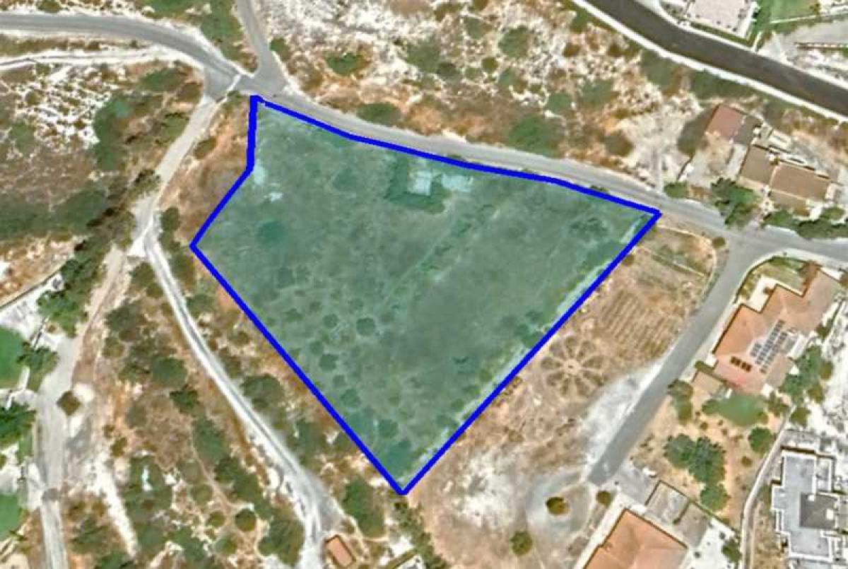 Picture of Residential Land For Sale in Agios Tychon, Limassol, Cyprus