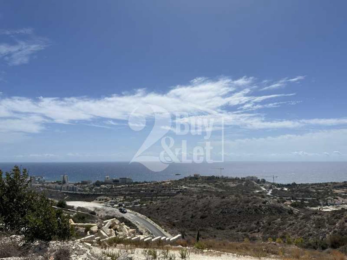 Picture of Residential Land For Sale in Agios Tychon, Limassol, Cyprus