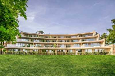 Apartment For Sale in Ascot, United Kingdom