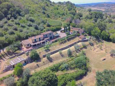 Villa For Sale in Grosseto, Italy