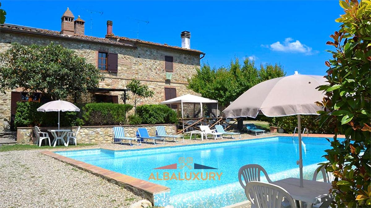 Picture of Villa For Sale in Castellina In Chianti, Tuscany, Italy