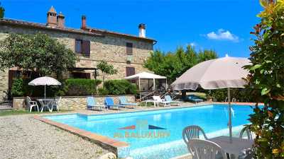 Villa For Sale in Castellina In Chianti, Italy