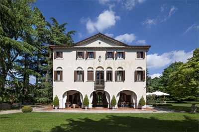 Villa For Sale in Treviso, Italy