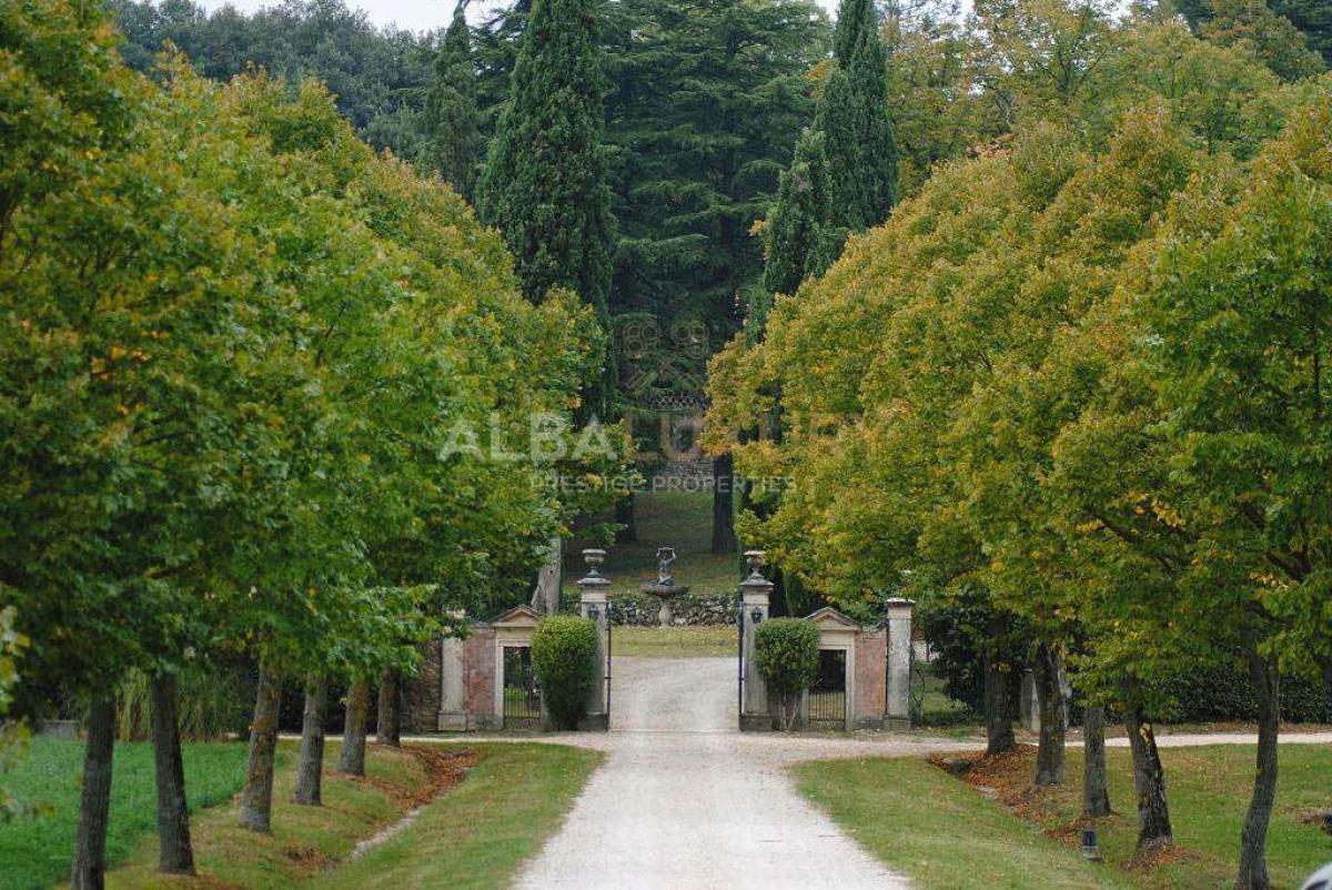 Picture of Villa For Sale in Perugia, Umbria, Italy