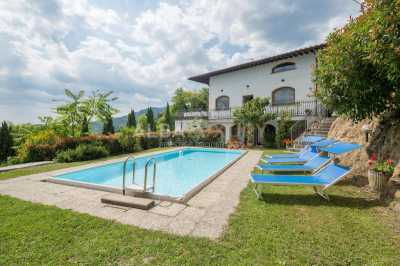 Villa For Sale in Pescia, Italy