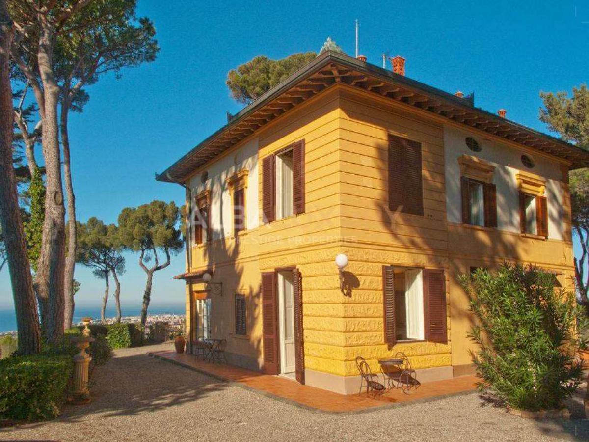 Picture of Villa For Sale in Livorno, Tuscany, Italy