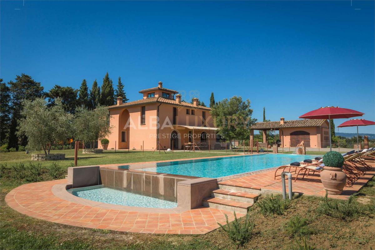 Picture of Villa For Sale in Peccioli, Tuscany, Italy