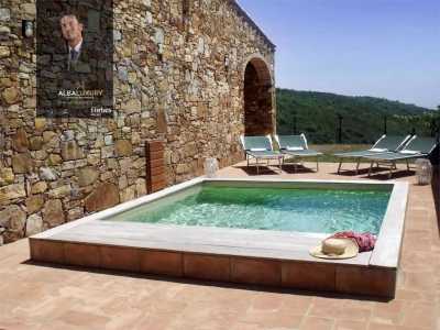 Villa For Sale in Portoferraio, Italy