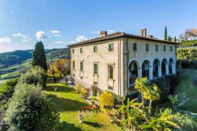 Villa For Sale in Lucca, Italy