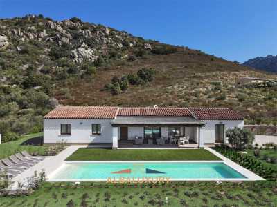 Villa For Sale in 