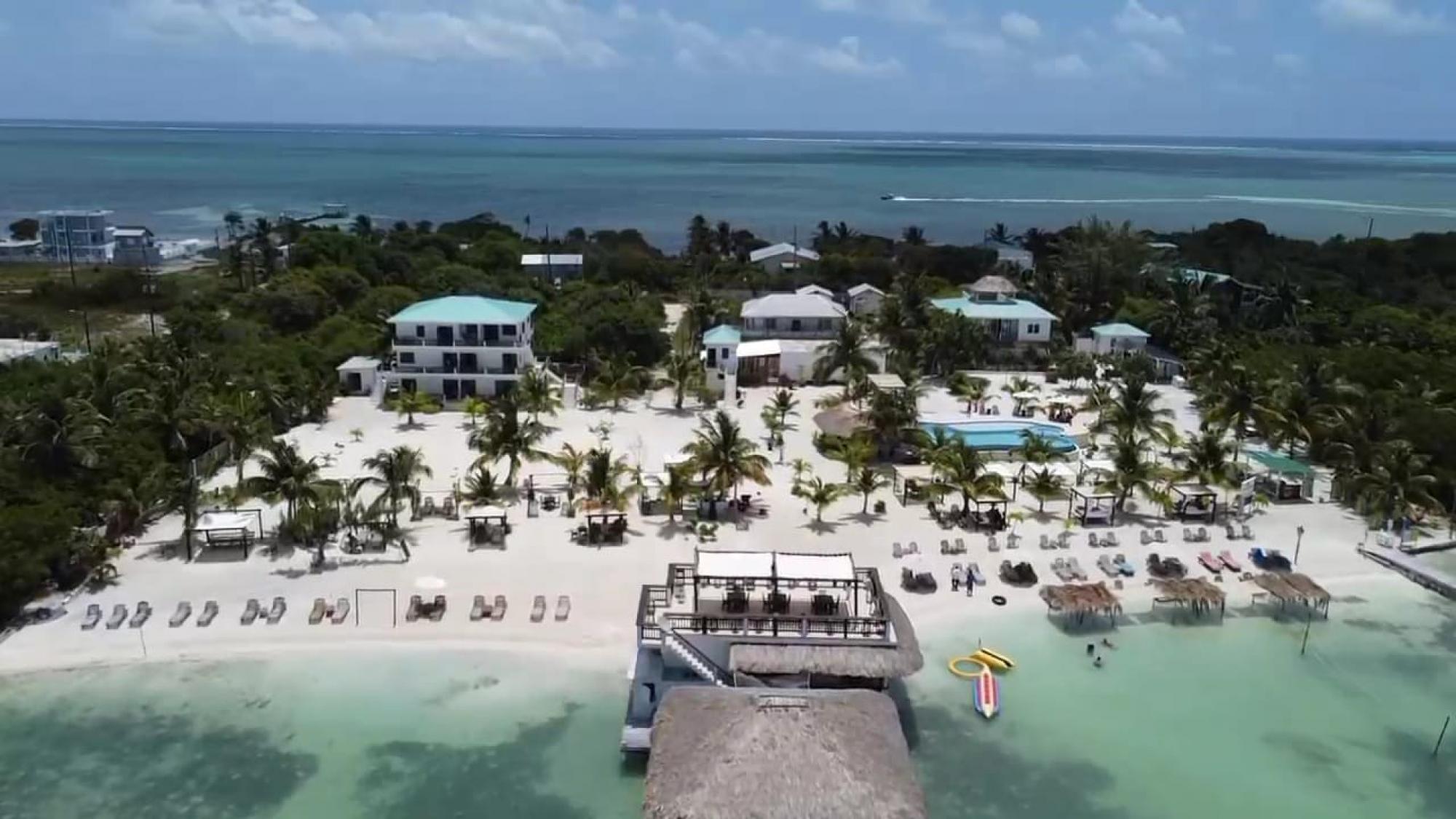 Commercial Mixed Use For Sale in Caye Caulker, Belize, Belize