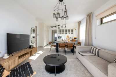 Apartment For Sale in 