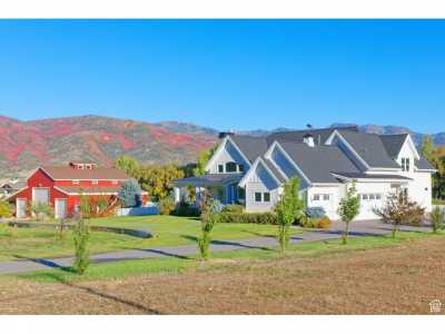 Home For Sale in Charleston, Utah