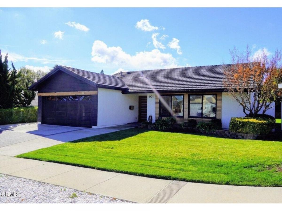 Picture of Home For Sale in Newbury Park, California, United States