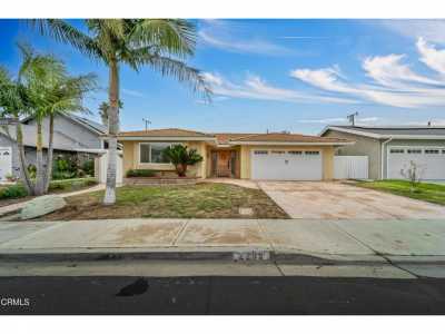 Home For Sale in Camarillo, California