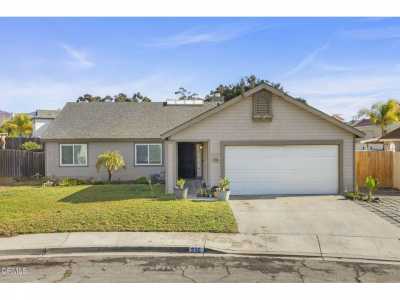 Home For Sale in Fillmore, California