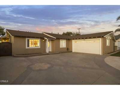 Home For Sale in Moorpark, California